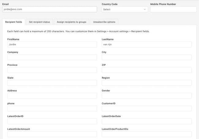 campos de contacto de Mailup