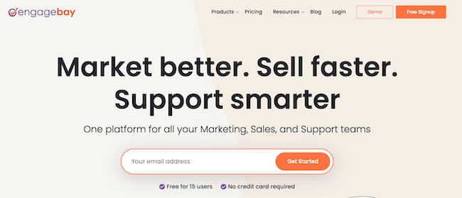 Engagebay CRM para email marketing